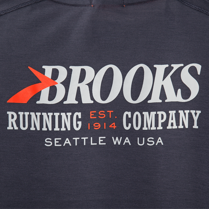 Brooks Distance Graphic Long Sleeve 3