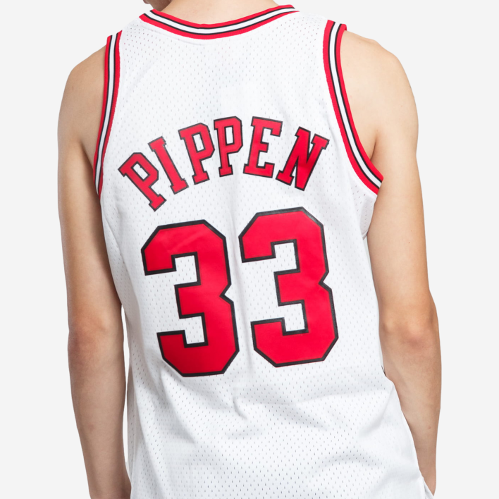 Mitchell & Ness NBA Bulls Scottie Pippen #33 ´97 Swingman Jersey White 3