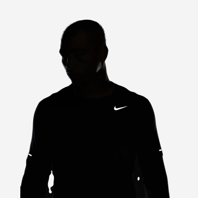 Nike Dri-Fit Sweatshirt 5