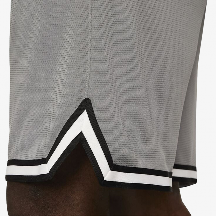 Nike Dri-Fit DNA Basketball Shorts 3