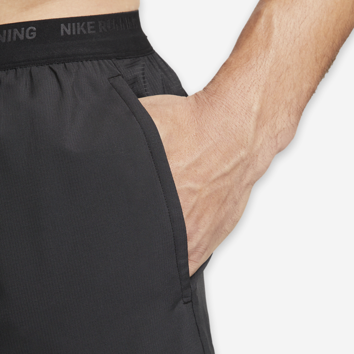 Nike Dri-FIT Stride 7IN Brief Lined Running Shorts 2
