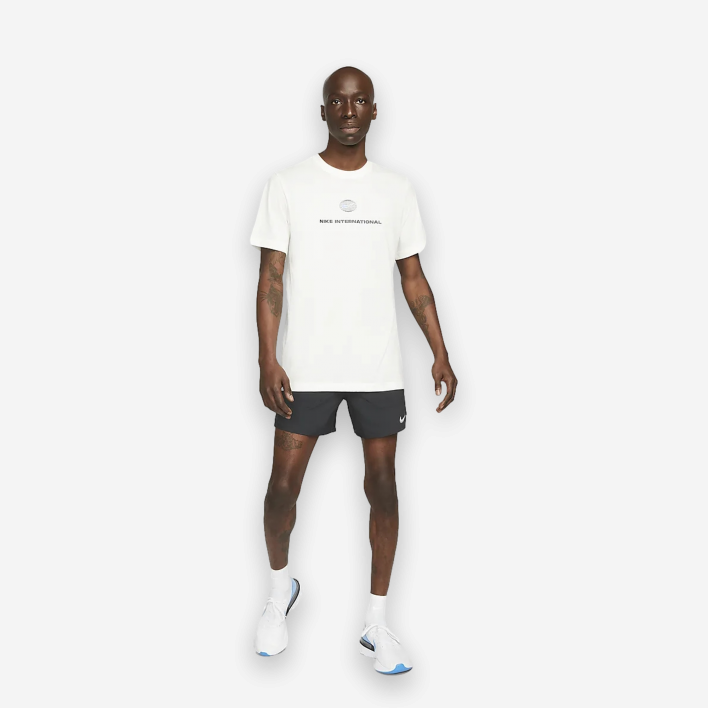 Nike Dri-Fit Stride Running Shorts 1