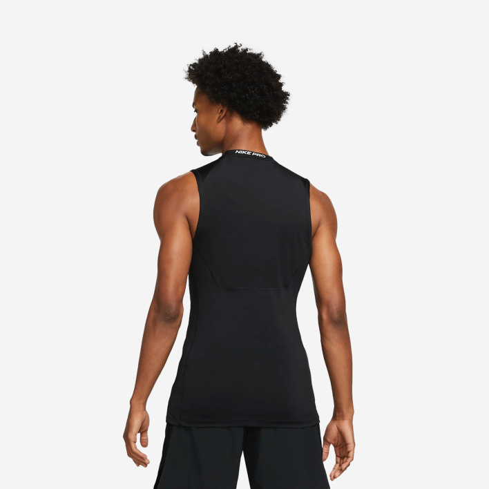 Nike Pro Dri-Fit Men´s Tight-Fit  Sleeveless Top 1