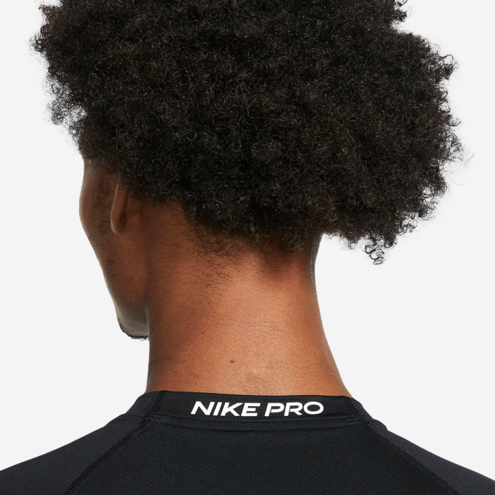 Nike Pro Men´s Tight-Fit Long Sleeve Top 5