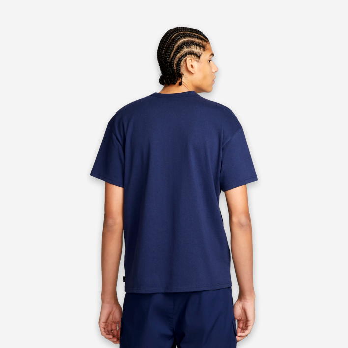 Nike Sportswear Premium Essentials T-Shirt 1