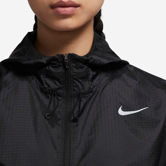 Nike Women´s Essential Running Jacket 3